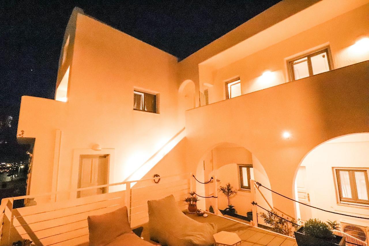 Elkaza Villas Fira  Exteriör bild